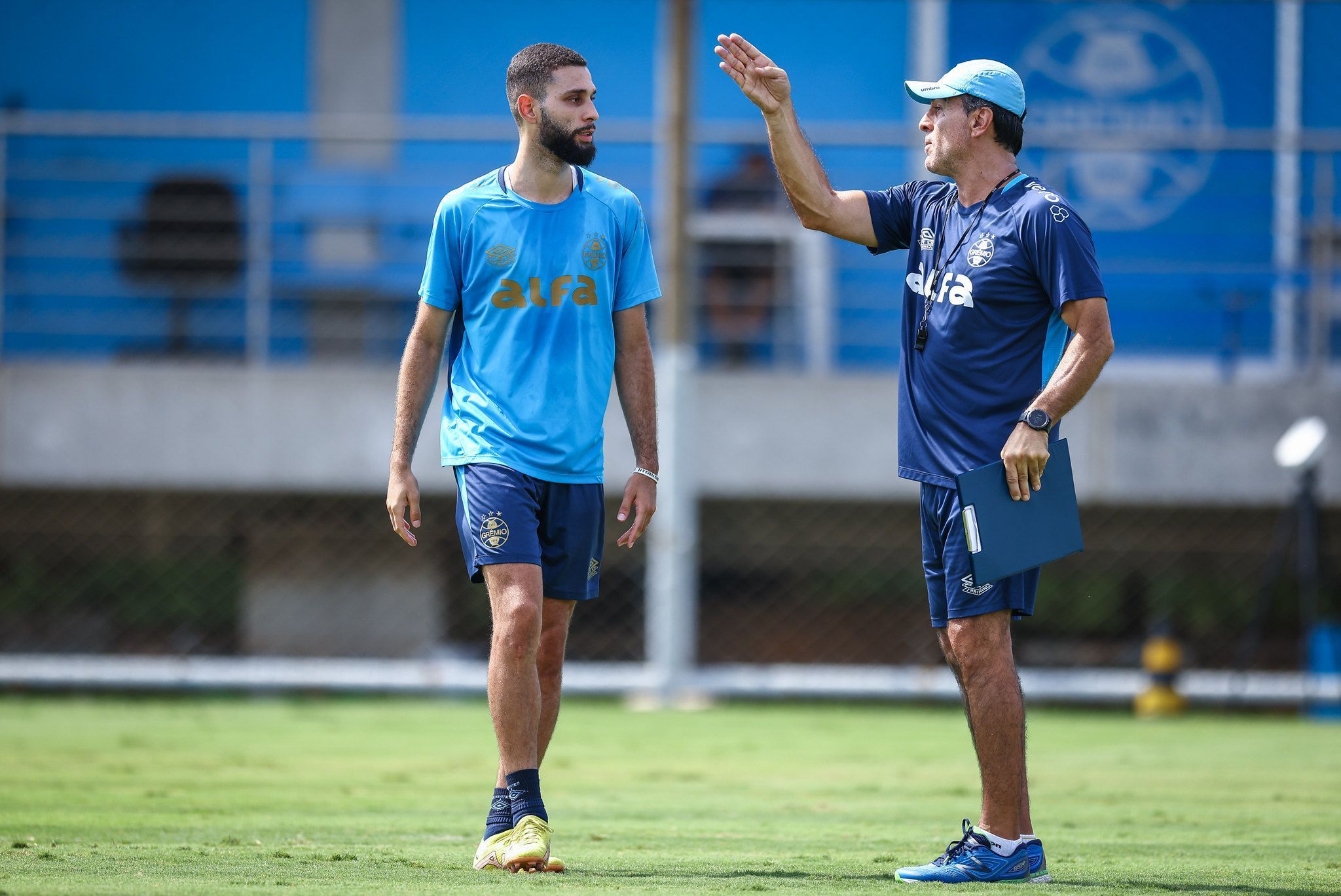 Treino do Grêmio para a estreia no Brasileirão 2025