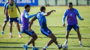 Palpite Bahia x Fluminense: onde assistir, escalações e odds