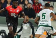 Goiás x Athletico hoje: duelo direto pelo G-4 na reta final da Série B