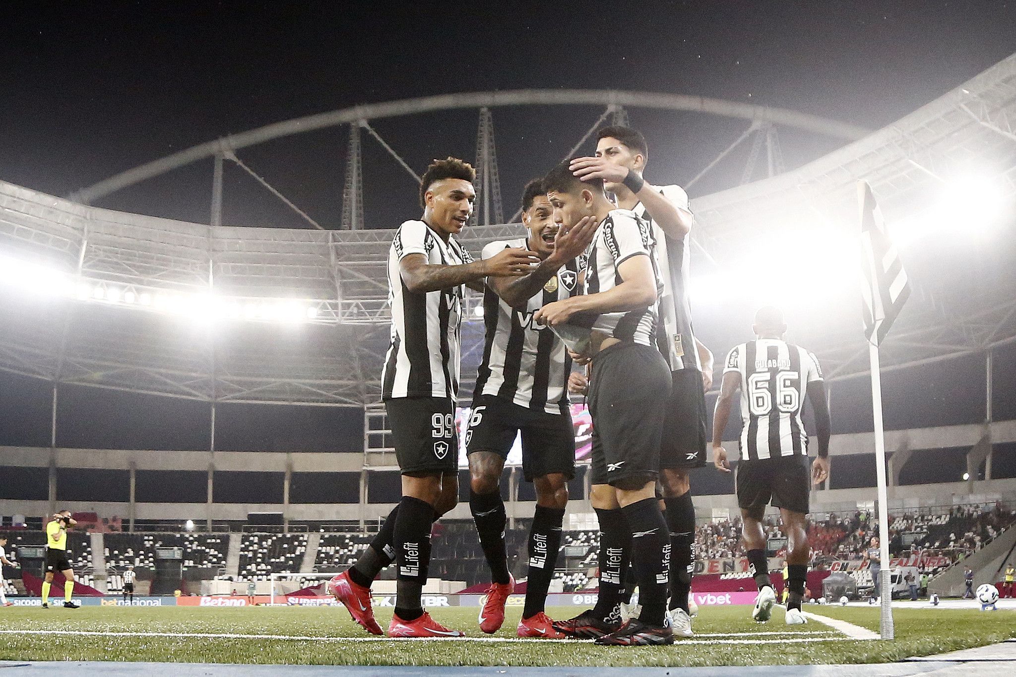 Botafogo (2)
