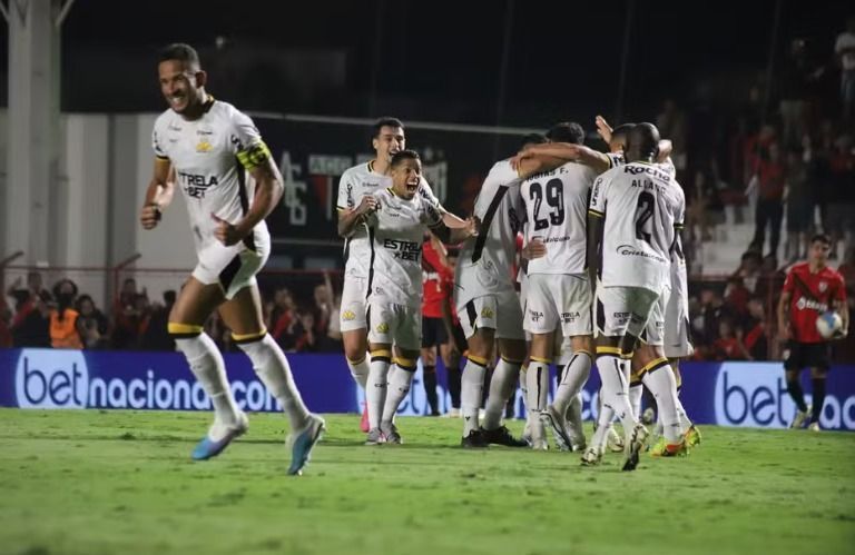 Criciúma x Atlético-GO