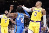 Thunder recebe Lakers em duelo de destaque do Oeste na NBA