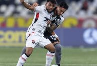 Vitória tenta seguir fora do Z-4 e recebe Botafogo em boa fase