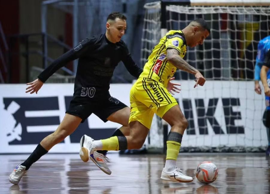 1) Jaraguá x Corinthians — Liga Nacional de Futsal