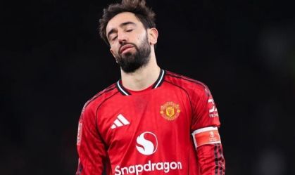 Manchester United recebe o City em clássico decisivo da Premier League