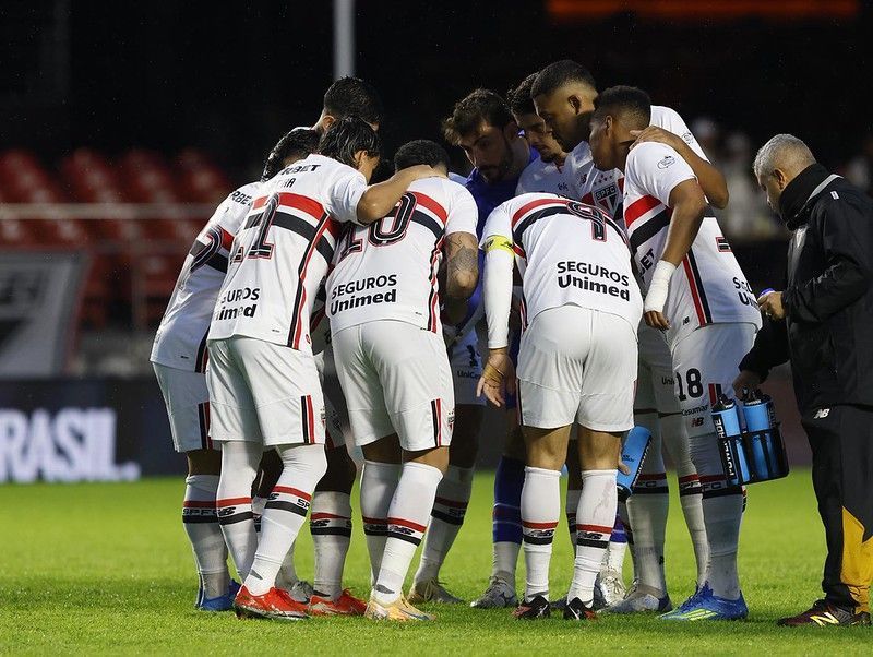 FIM DE JOGO! São Paulo tropeça contra o Remo e perde com gol no final