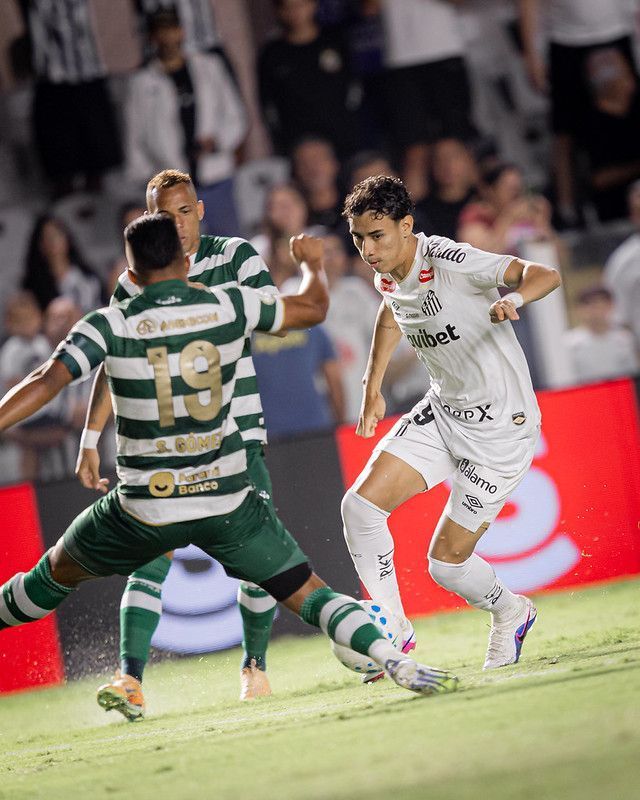 Santos x Coritiba - Foto Raul Baretta Santos