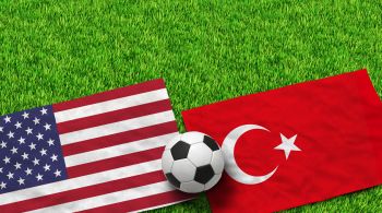 Estados Unidos já classificados encerram a fase de grupos contra a Turquia, eliminada, em Los Angeles.